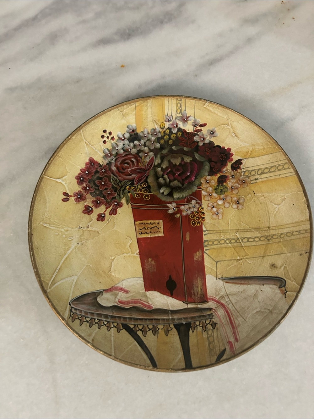 Kirklands Decorative Plate Red Vase with Flowers on Table 10"